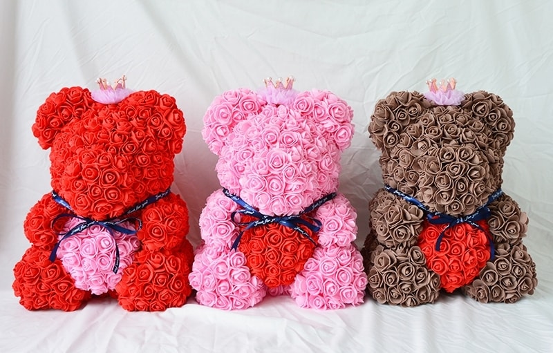 showcase rose bear